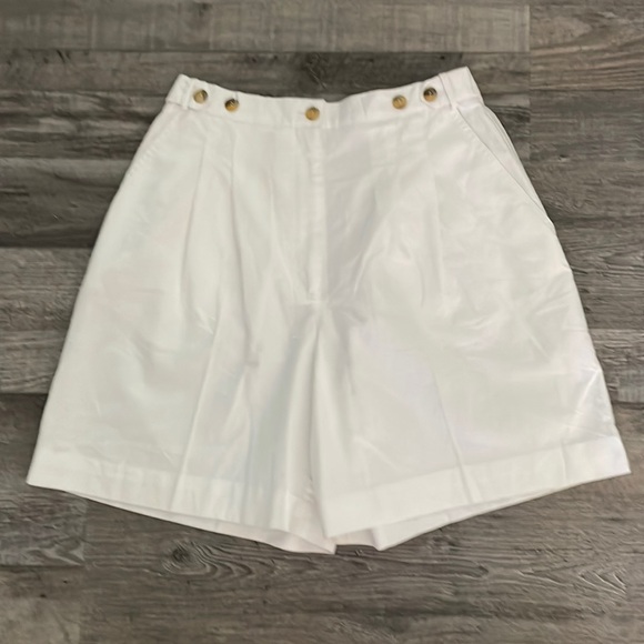 Karen Scott pleated vintage white long shorts - Picture 1 of 5
